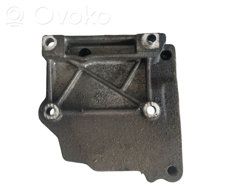 Generator/alternator bracket   9657137480