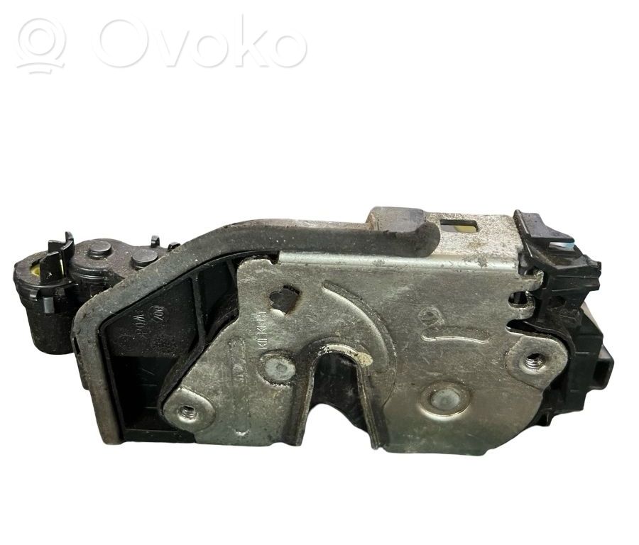 Etuoven lukko   7154620