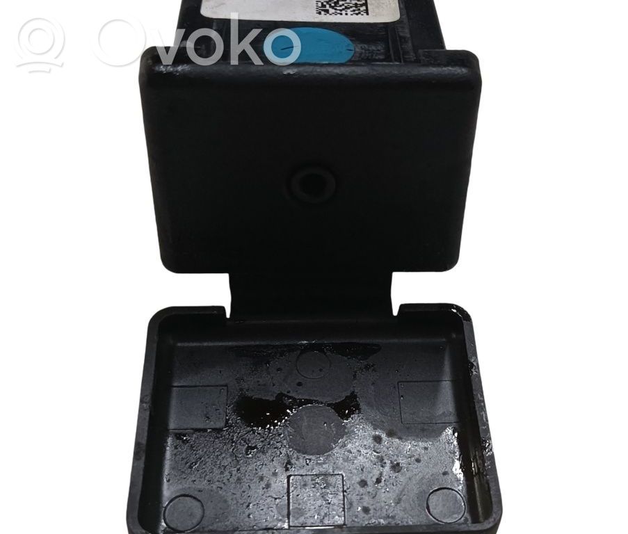 USB-Anschluss   13339485