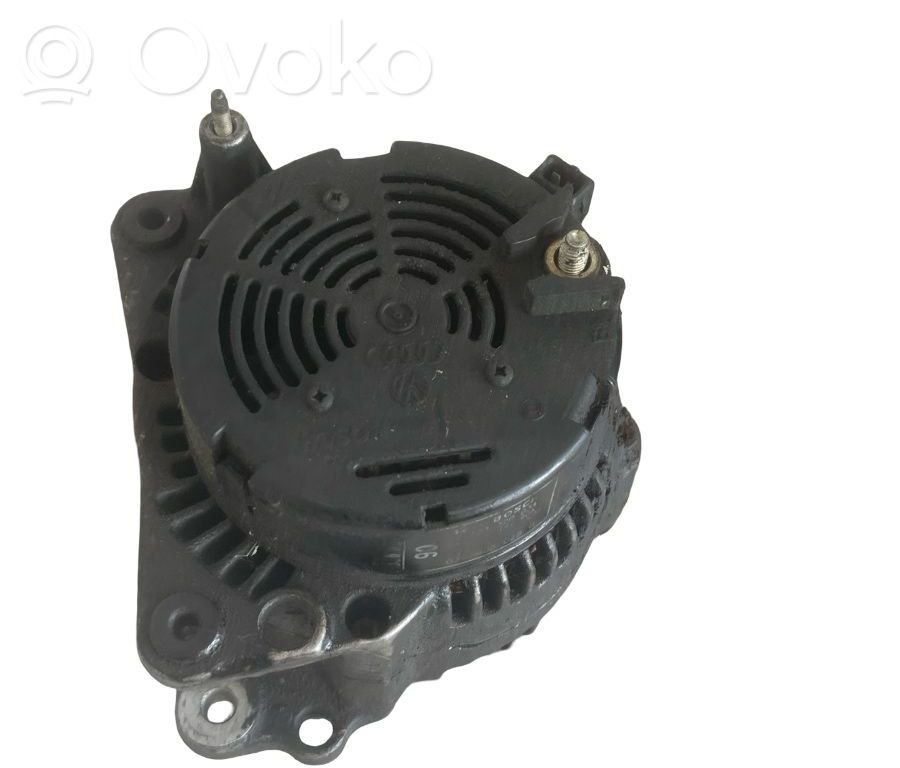 Volkswagen Golf IV Ģenerators 