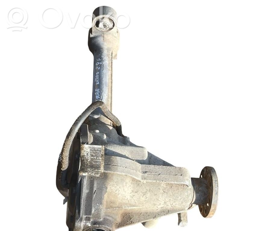 Front differential   E2003015