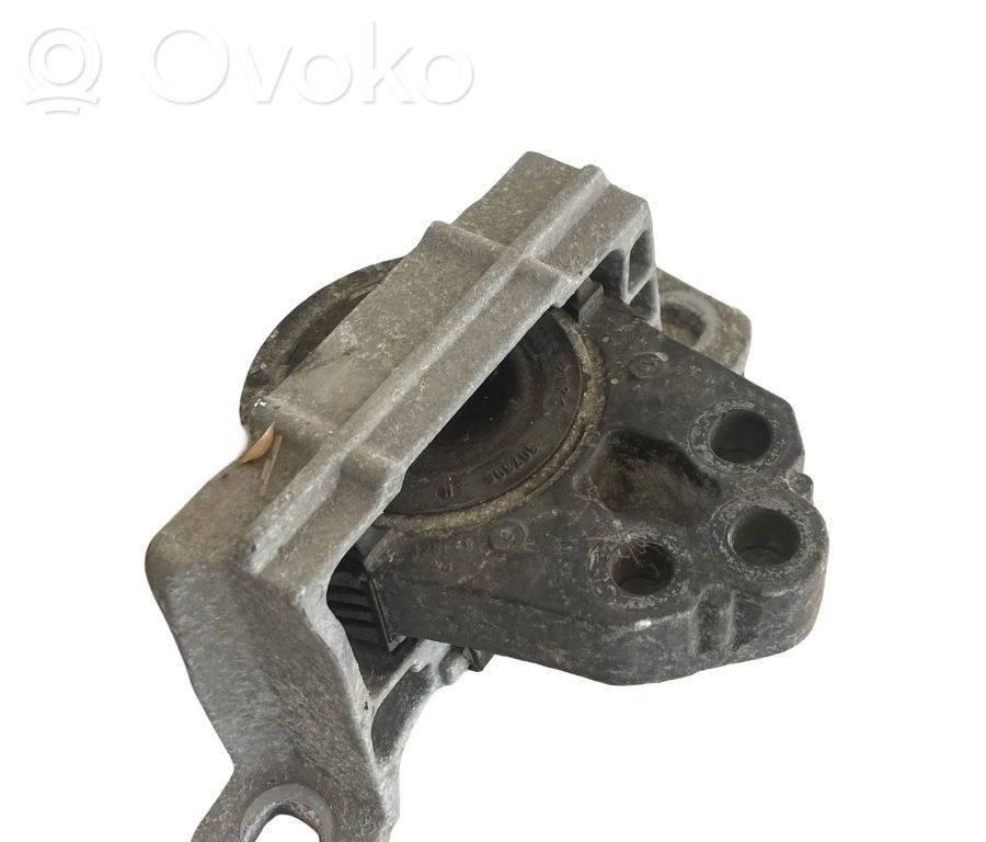 Soporte de montaje del motor (Usadas)