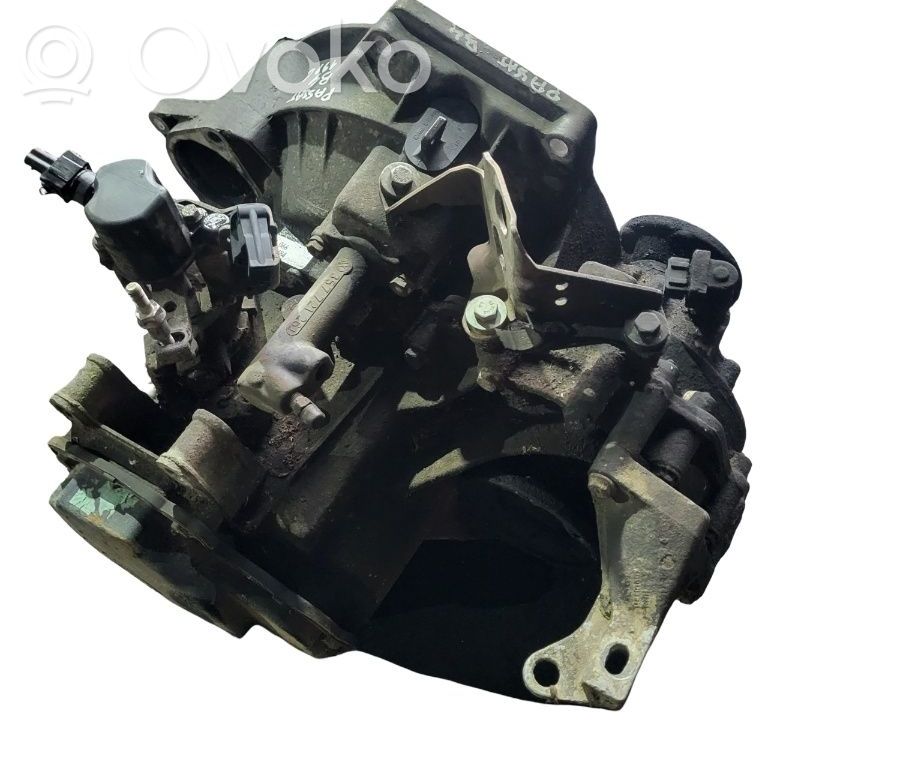 Volkswagen PASSAT B2 Mechaninė 5 pavarų dėžė 
