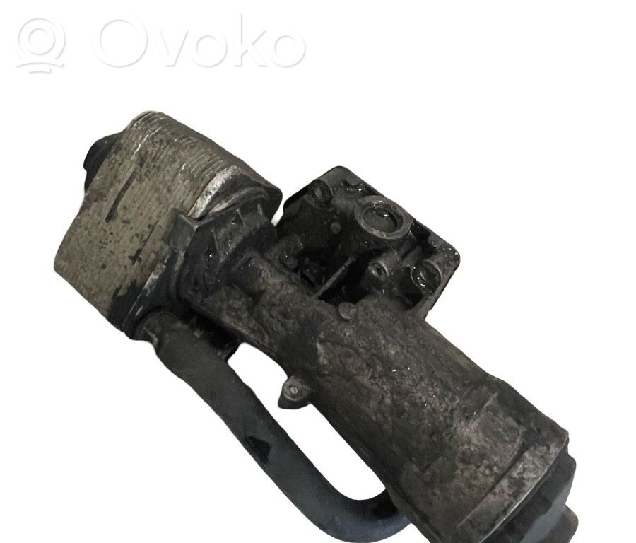 Audi A4 S4 B7 8E 8H Suport montare filtru ulei 