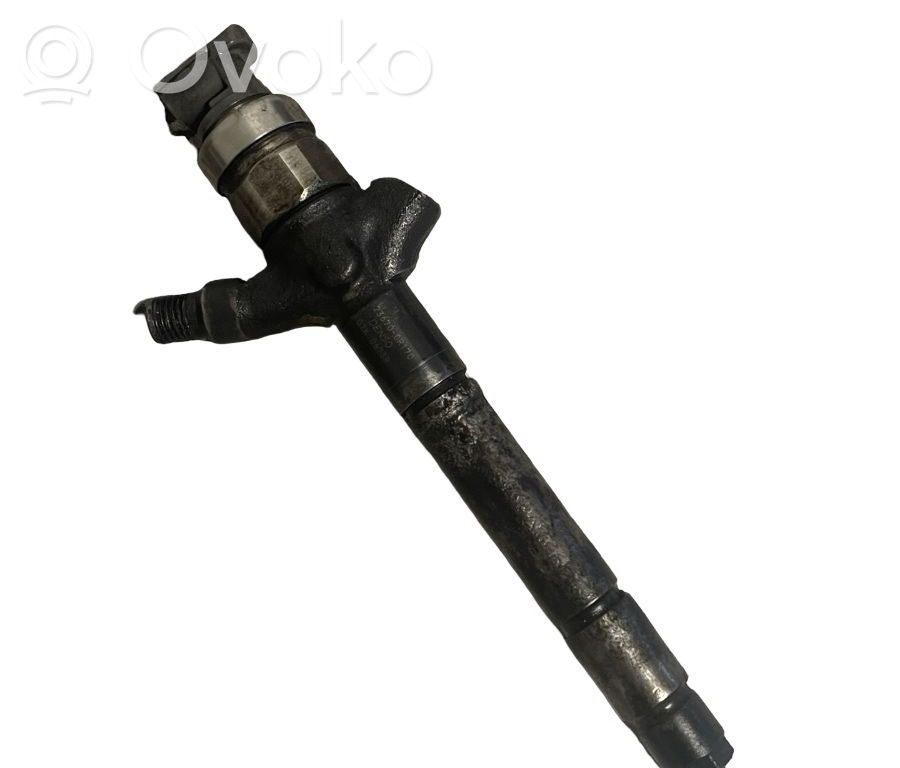 Injektor Einspritzdüse   236700R170