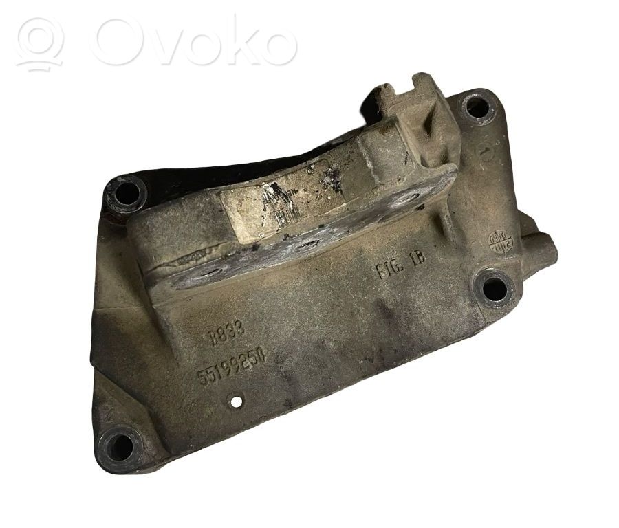 Engine mount bracket   55199250