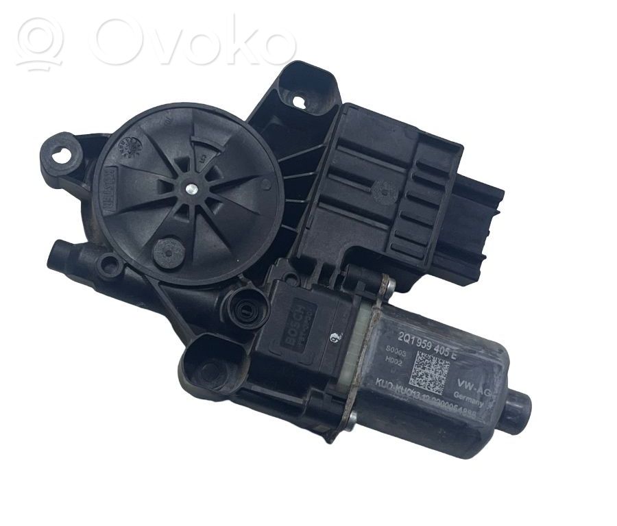 Volkswagen Polo IV 9N3 Silnik szyby / okna karoseryjnego 