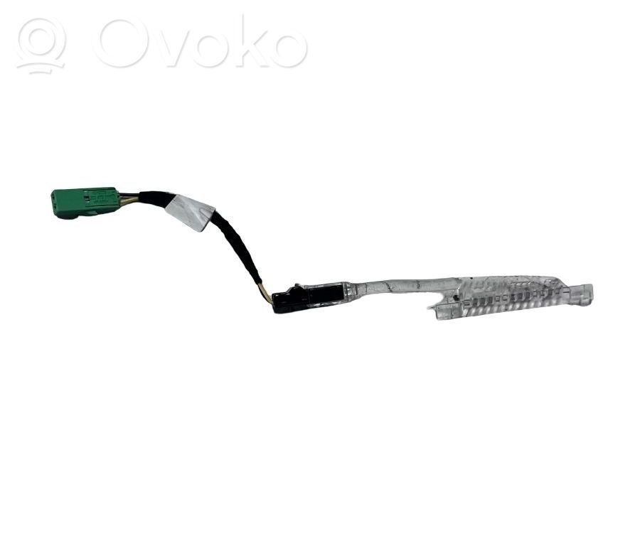Volkswagen Tiguan Lampka zewnętrzna przedniej klamki 