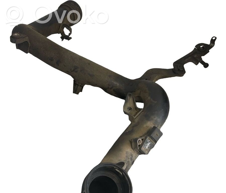 Intercooler hose/pipe   1K0145762AT