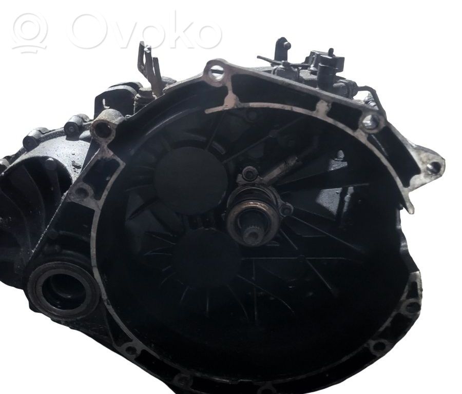 Manual 6 speed gearbox   CC1R7002BD