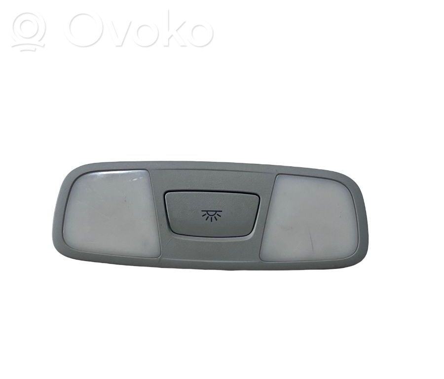 Etuistuimen valo   8V0947111