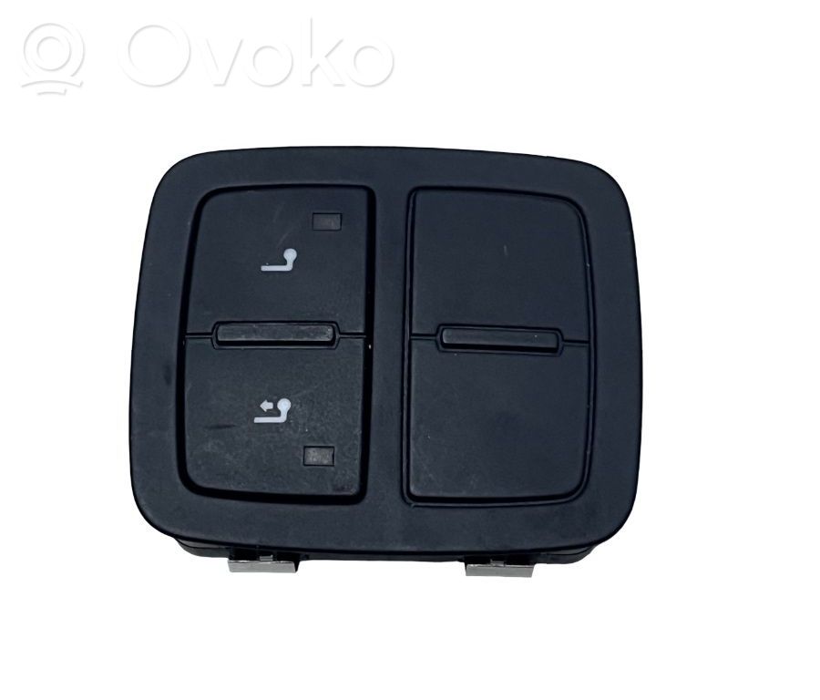 Audi A8 S8 D4 4H Przycisk chowanego haka holowniczego 