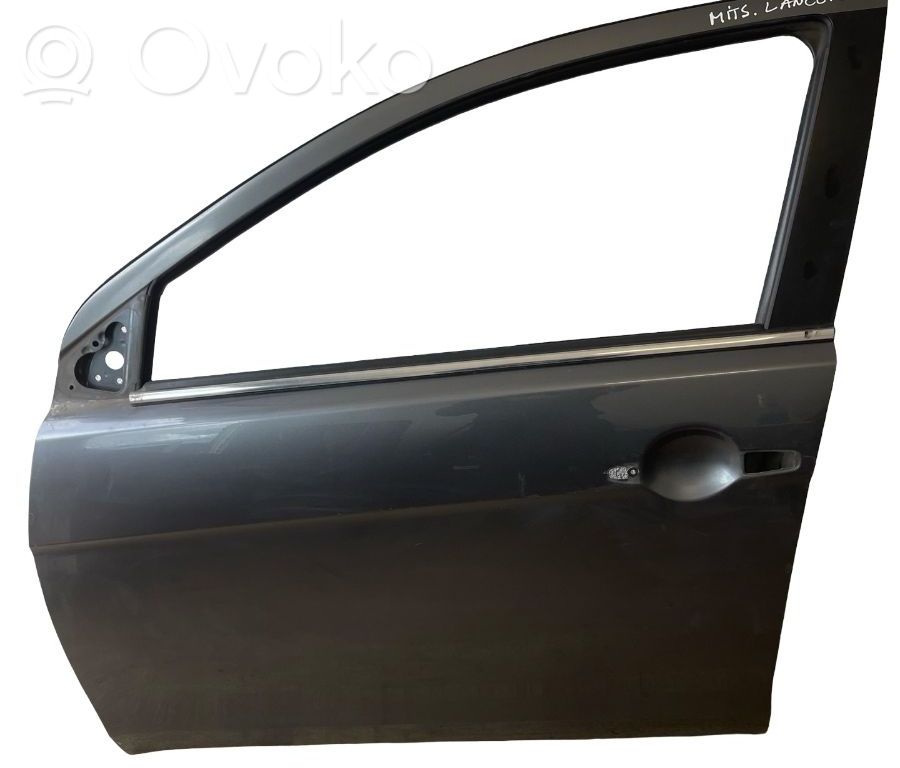Etuovi   5700A557