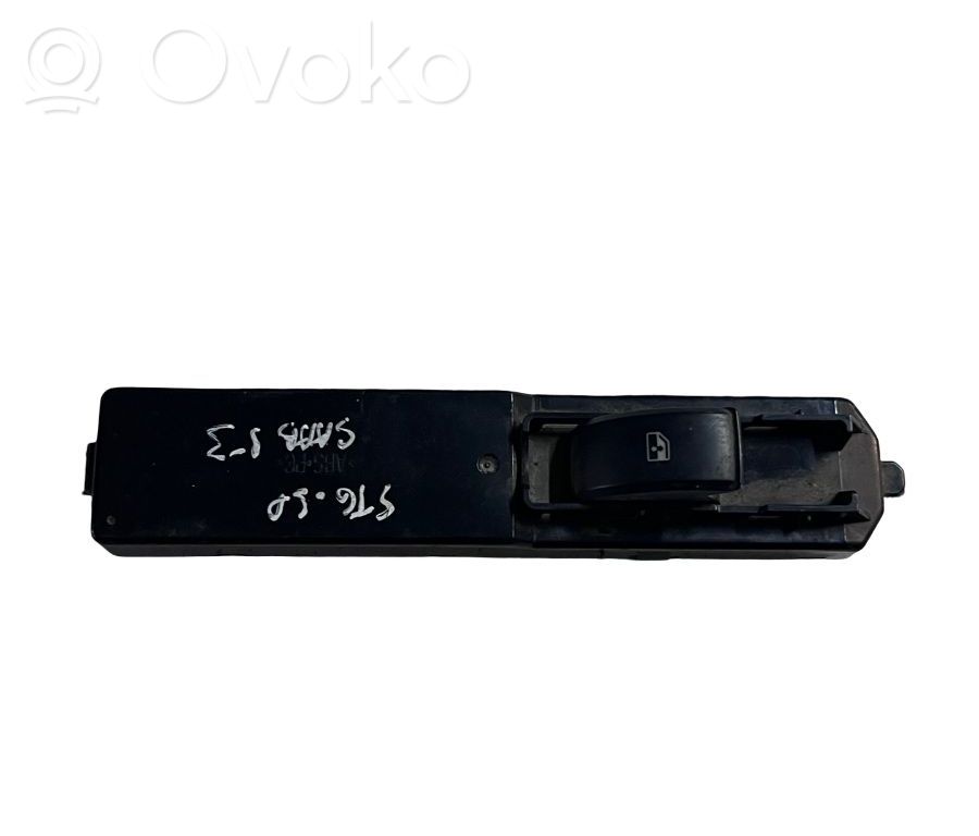 Electric window control switch   12758529