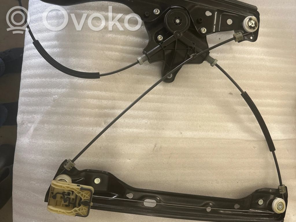 Opel Astra K Macara ușă față cu motor 