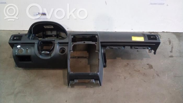 Mercedes-Benz A W169 Deska rozdzielcza 