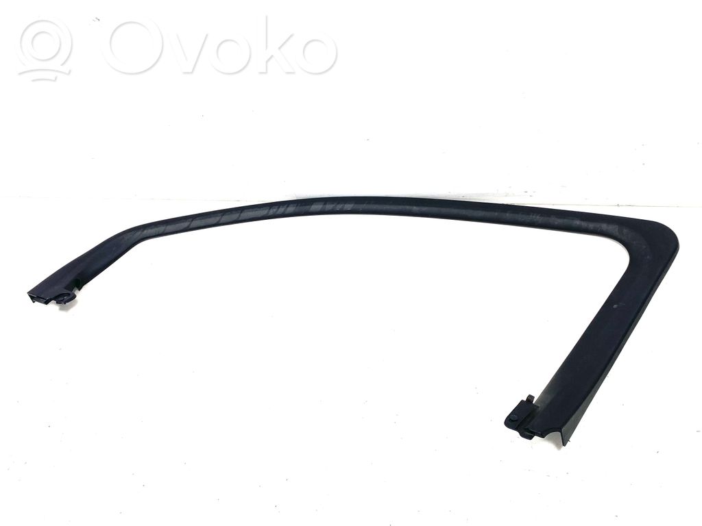Chevrolet Volt I Front door window/glass frame 