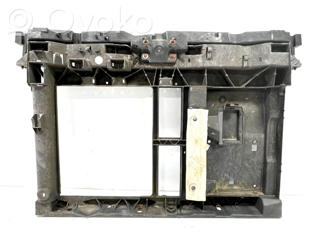 Peugeot 207 Radiatorių panelė 