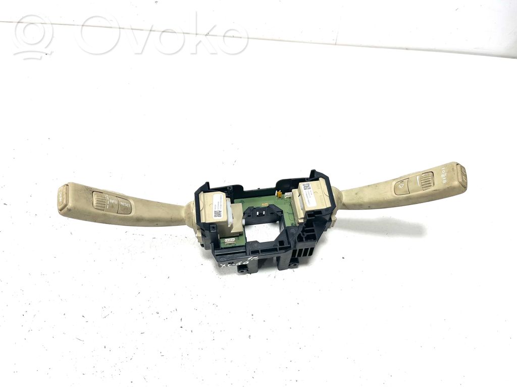 Volvo XC60 Wiper turn signal indicator stalk/switch 