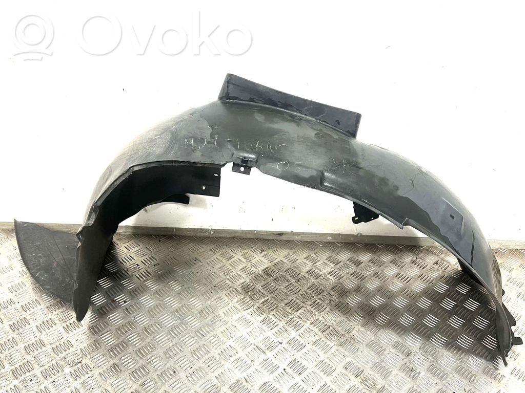 Volkswagen Multivan T5 Rivestimento paraspruzzi passaruota anteriore 