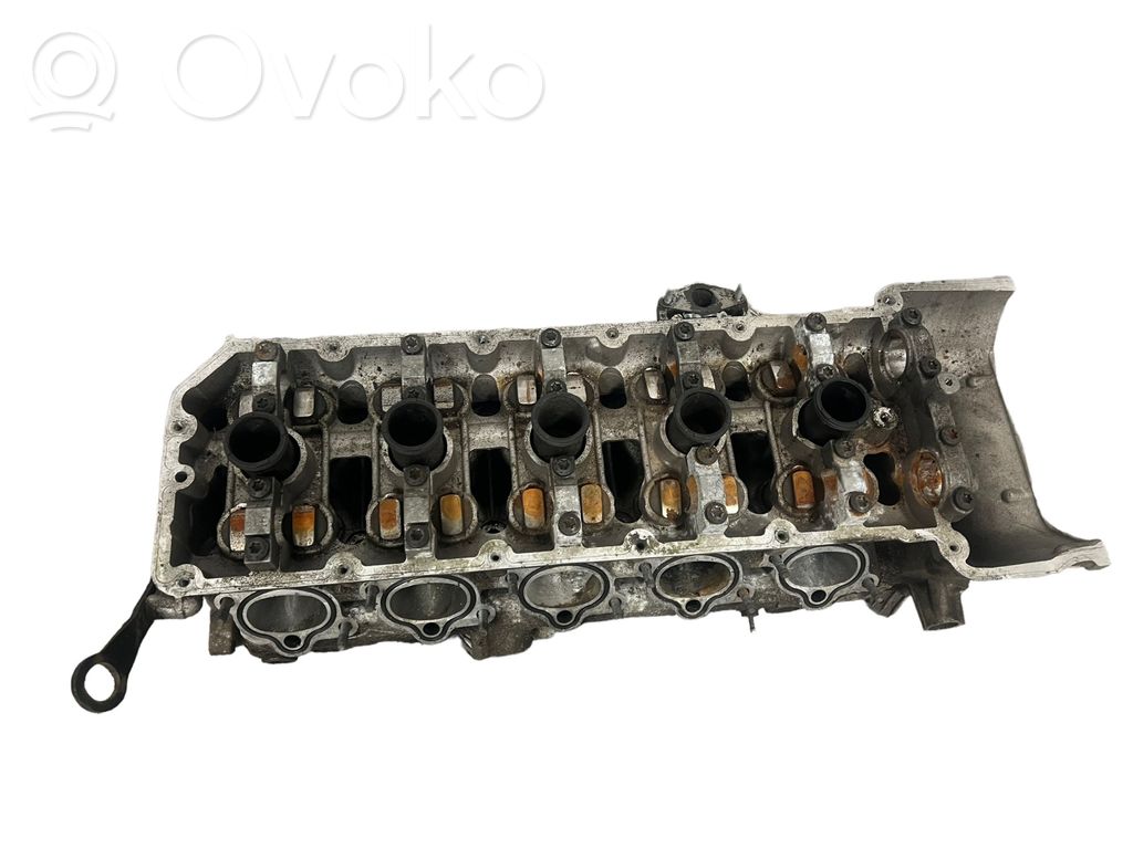BMW M5 Engine head 