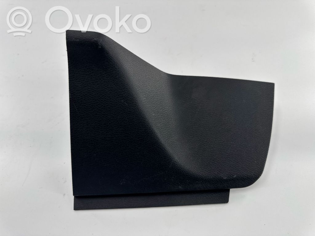 Panel trim   5095711,3105071,61868L,5YY31TRMAA