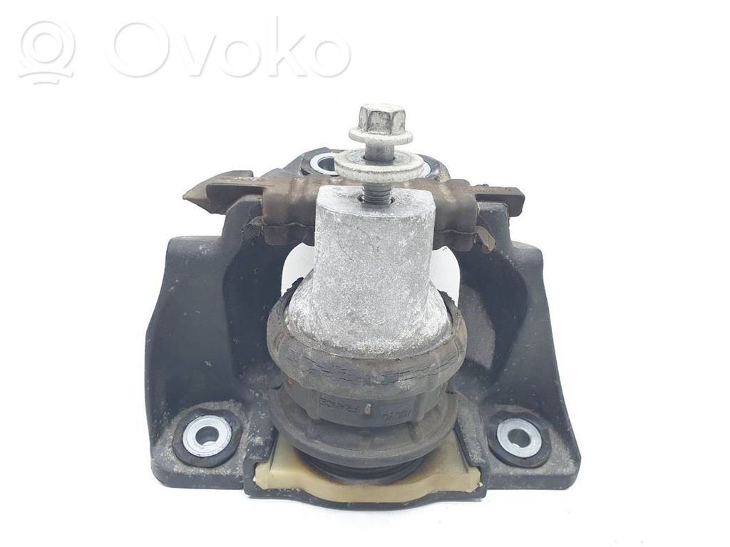 Volvo XC60 Engine mount vacuum valve 