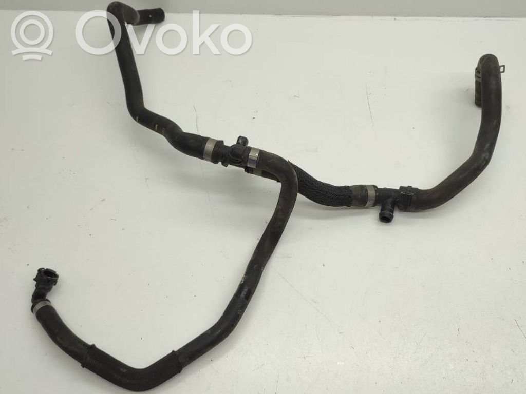 Volvo XC60 Engine coolant pipe/hose 