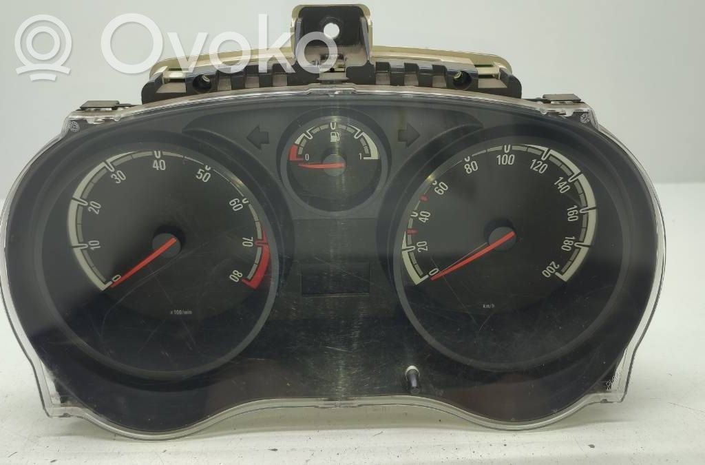 Opel Corsa D Spidometras (prietaisų skydelis) 