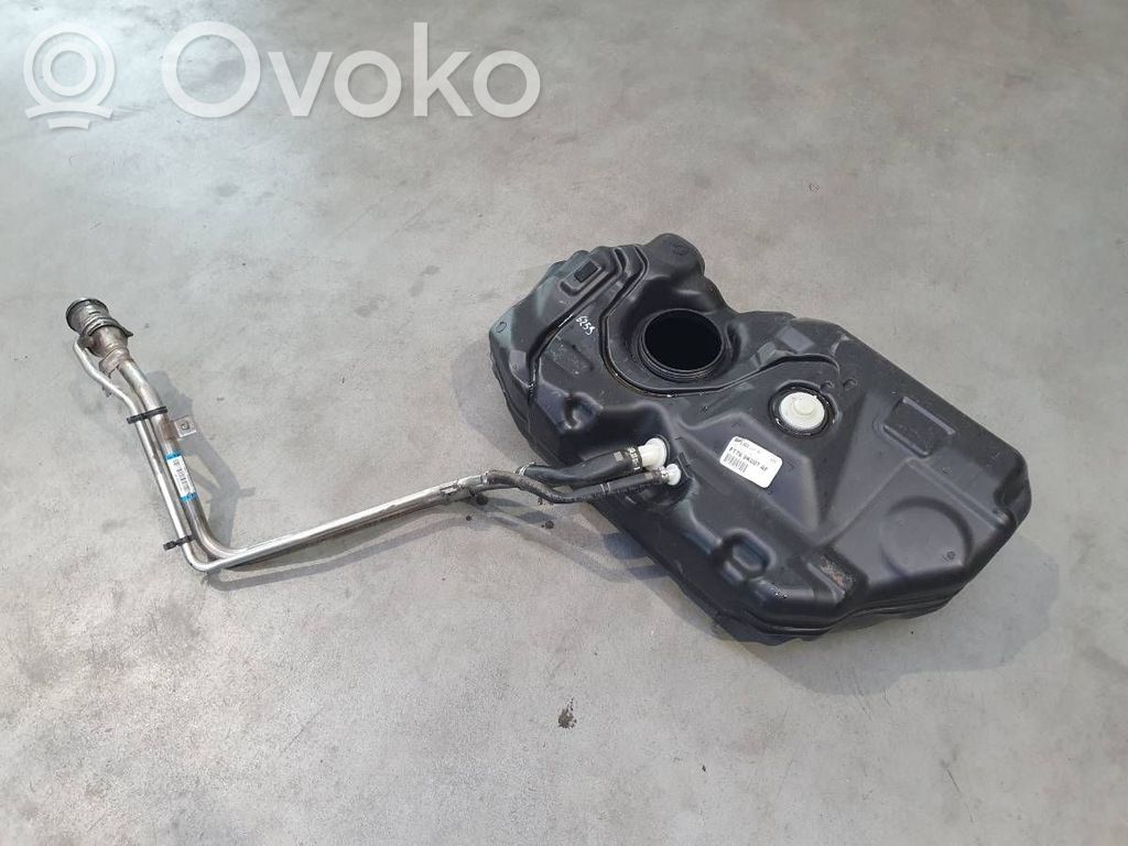 Zbiornik paliwa   FT769K007AF