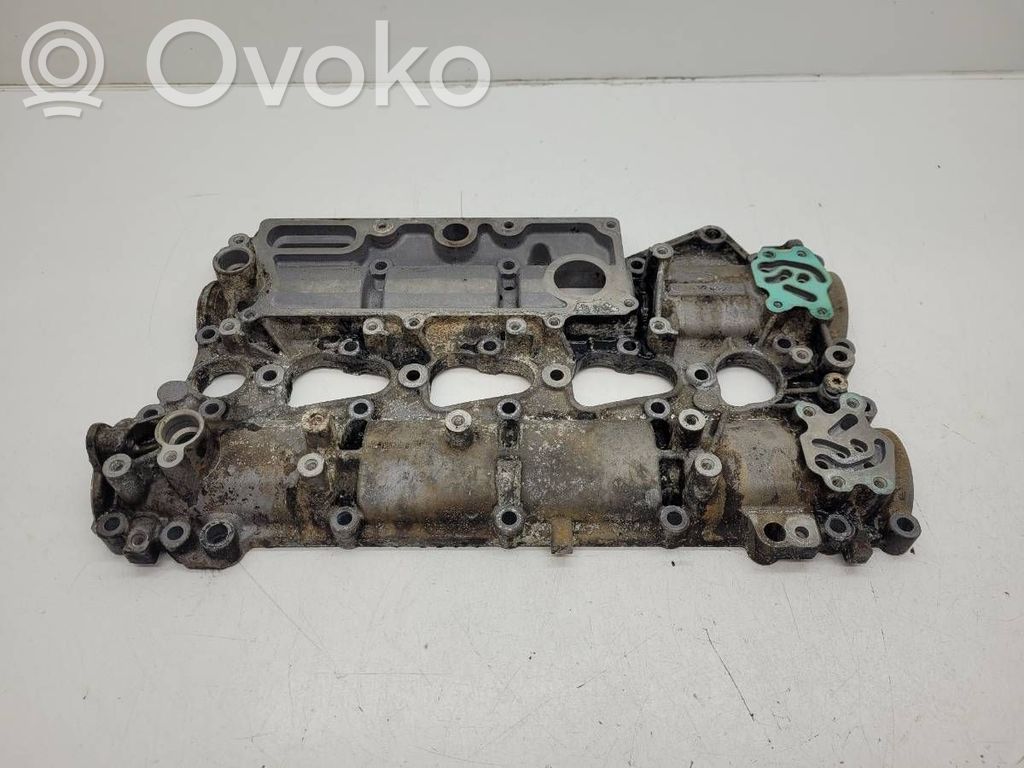 Volvo V40 Galvutės dangtelis 