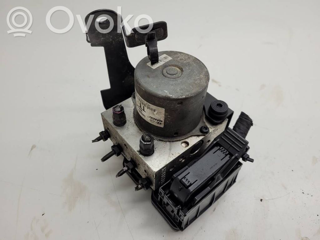 Bomba de ABS   589202T530