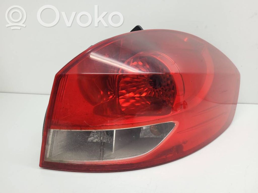Renault Clio III Lampa tylna 