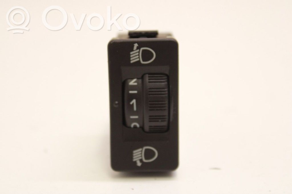 Headlight level height control switch   96661868XT,31090,31090,6490CX,96661868XT,96661868ZD