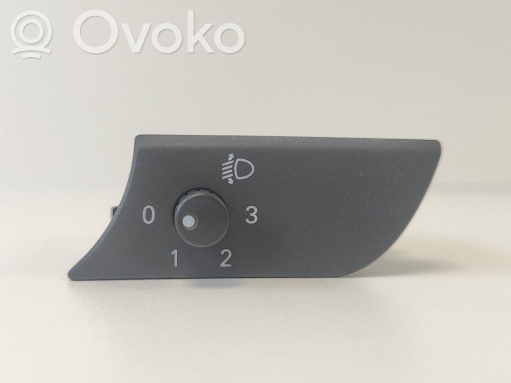 Seat Exeo (3R) Headlight level height control switch 
