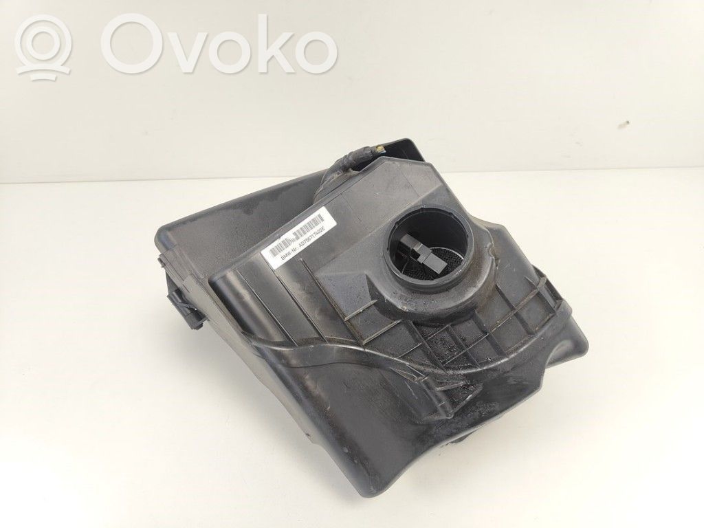BMW 3 E90 E91 Air filter box 