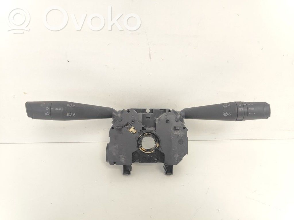 Fiat Panda III Steering wheel buttons/switches 