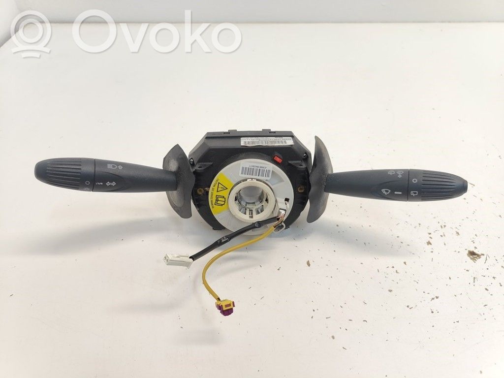 Ford Ka Boutons / interrupteurs volant 