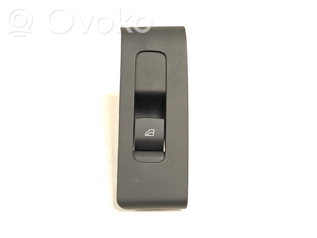Electric window control switch   31456060,31407718,31407718,31456060