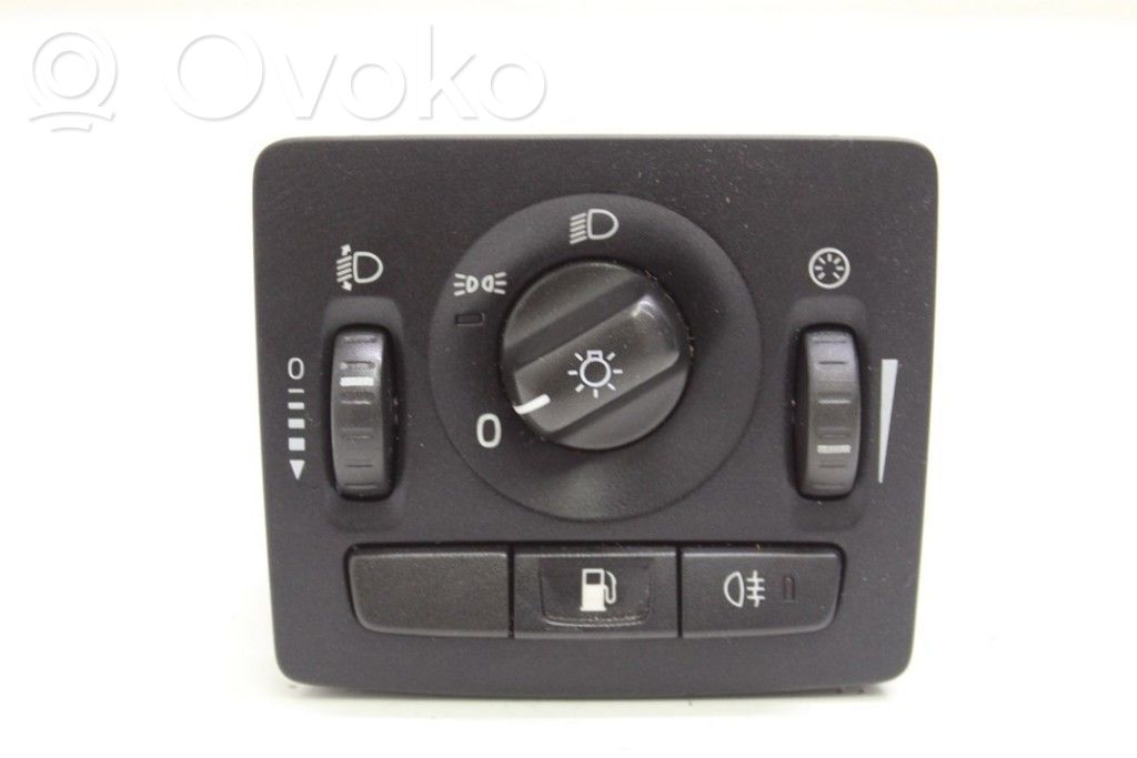 Light switch   30739298,30739298