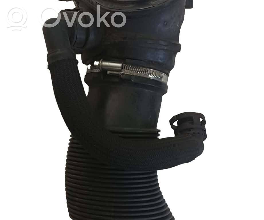 Turboahtimen ilmanoton letku   059129629D,059129955AG
