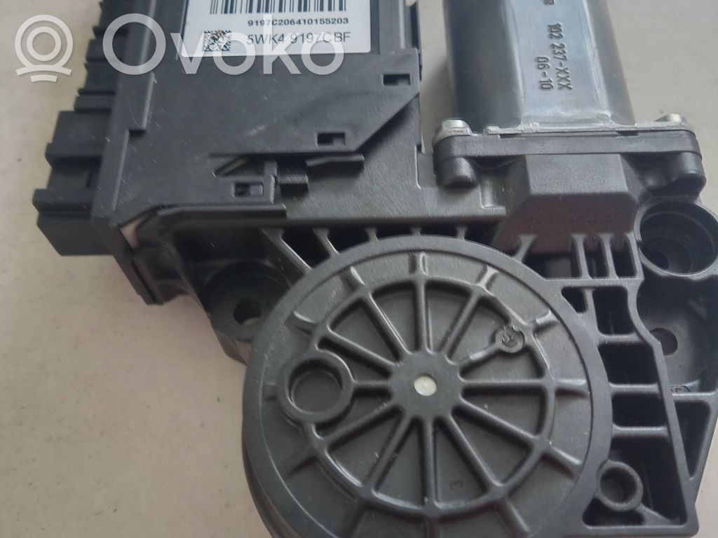 Volkswagen PASSAT B6 Motor macara geam ușă față 