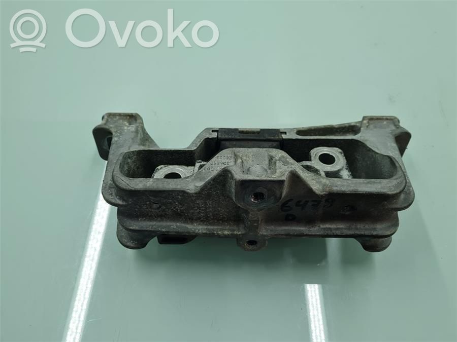 Engine mount bracket   A2462402617