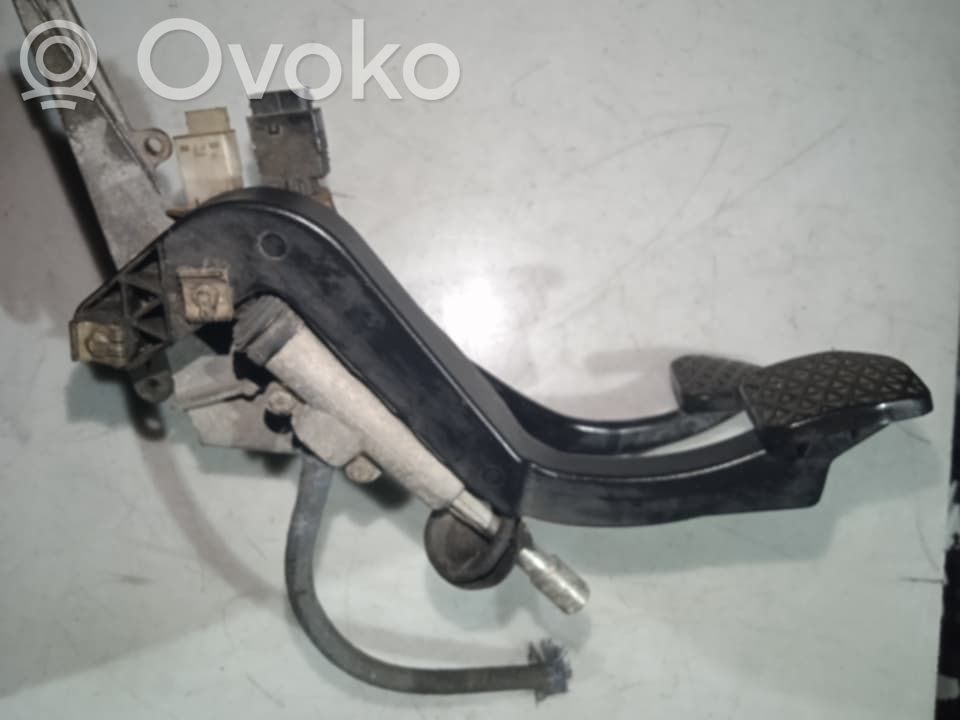 BMW 3 E36 Jarrupolkimen anturin kytkin 