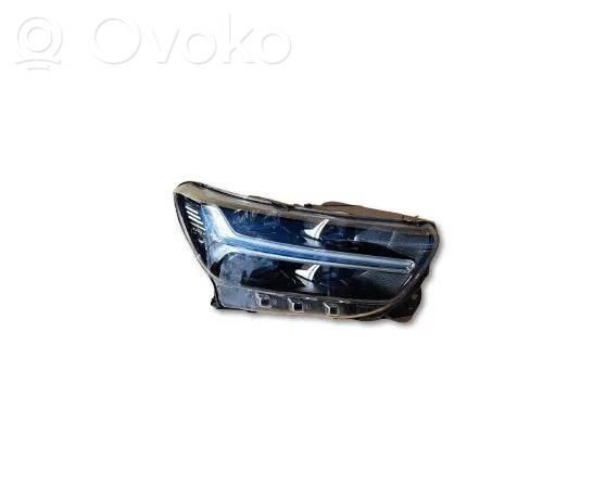 Volvo XC40 Etu-/Ajovalo 