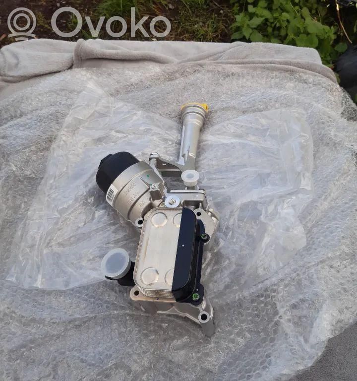 Opel Combo D Oil filter mounting bracket 