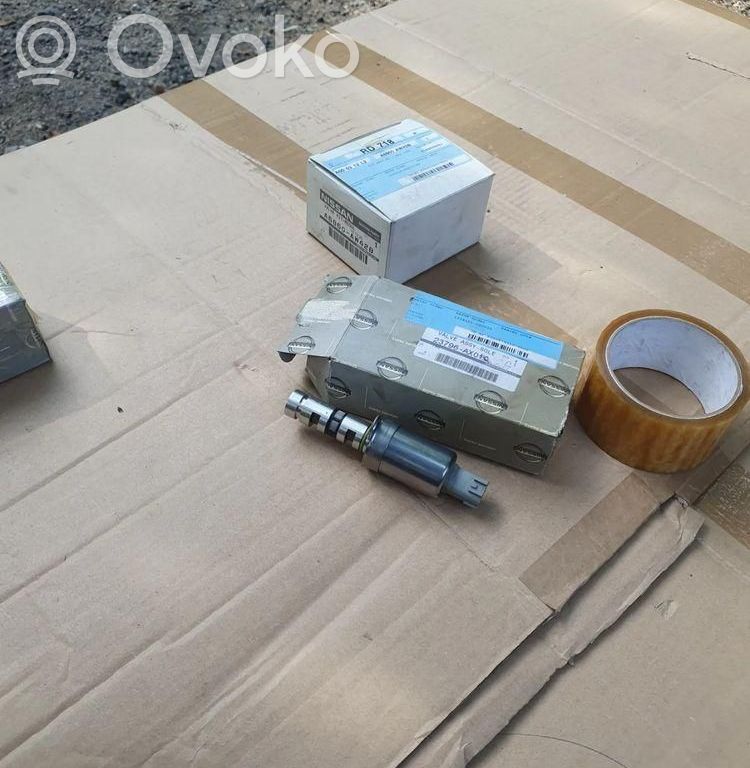 Nissan Note (E11) Zawór sterujący / Ustawienia wałka rozrządu 