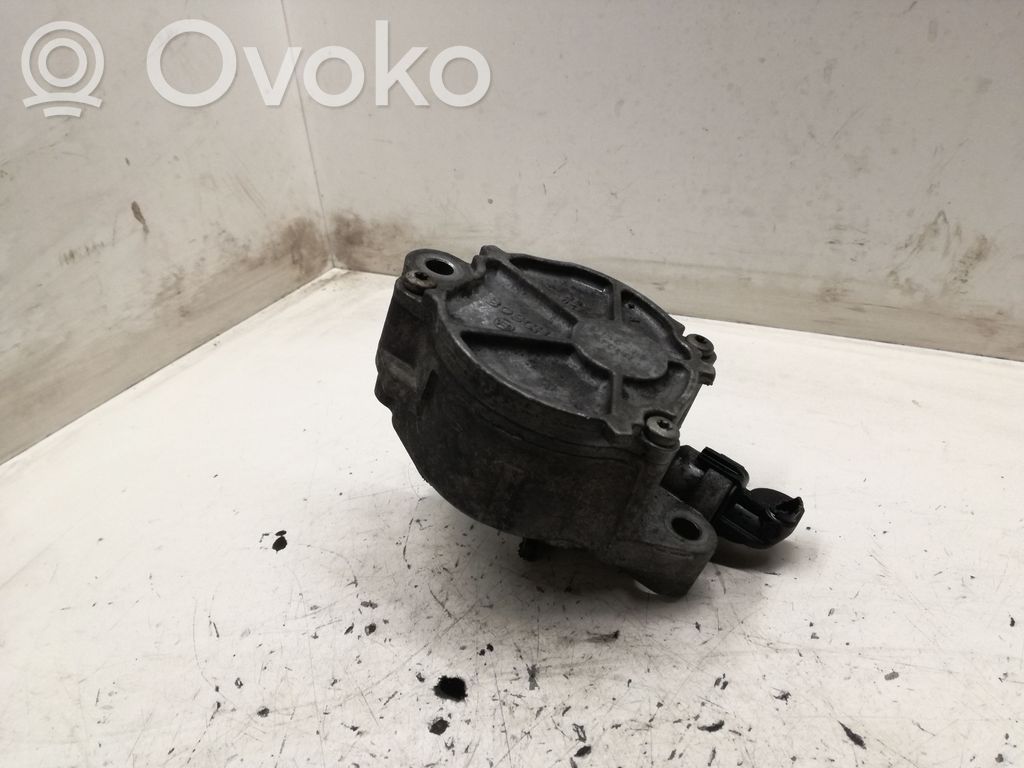 Vacuum pump