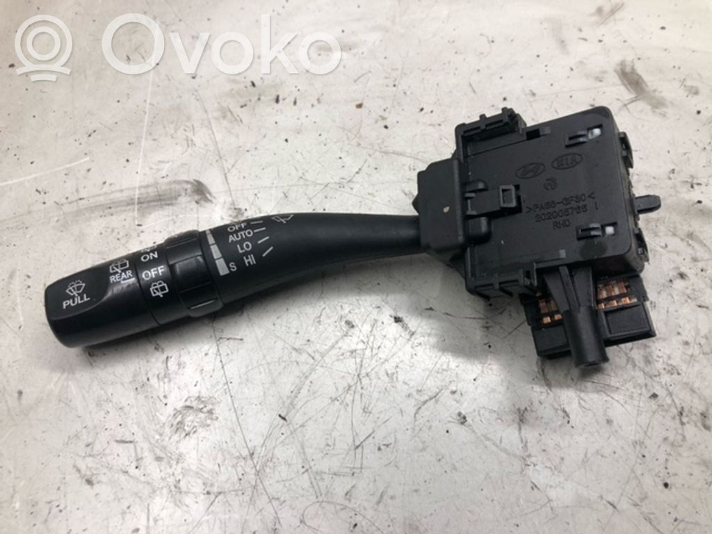 Hyundai Santa Fe Wiper control stalk 