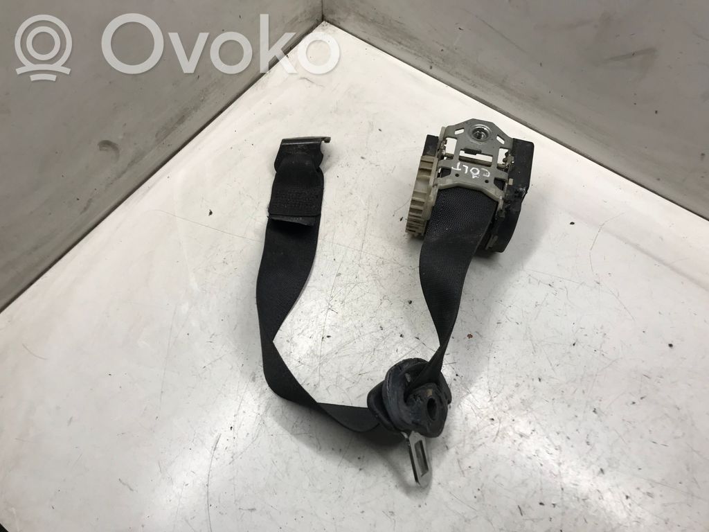 Opel Corsa C Cinturón trasero 